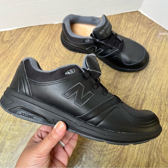 New Balance 813 Black Wide Fit Walking Shoes Sneakers Size 9D - Picture 1 of 16